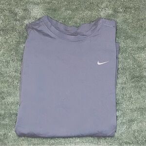 ⭐️NEW⭐️NIKE Workout Top